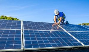 Installation et mise en production des panneaux solaires photovoltaïques à Saint-Sulpice-et-Cameyrac